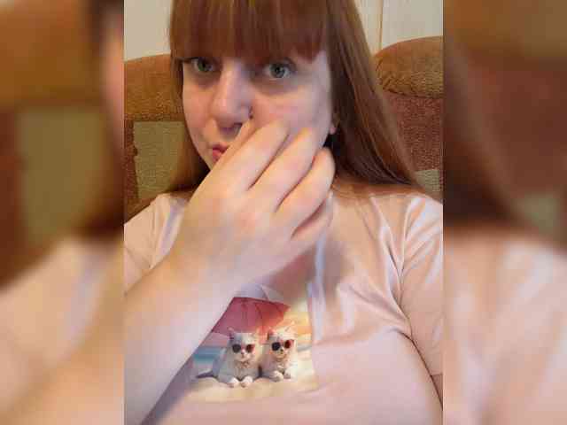 MilfaSguirt webcam