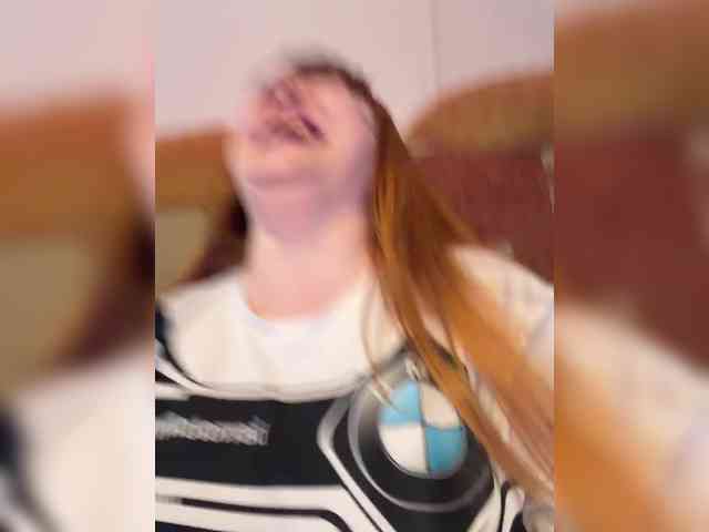 MilfaSguirt webcam