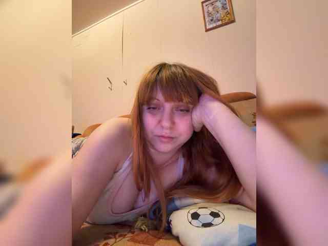 MilfaSguirt webcam