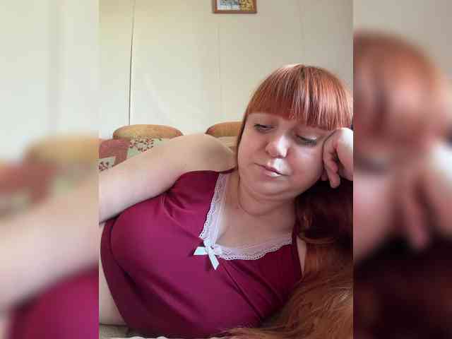 MilfaSguirt webcam