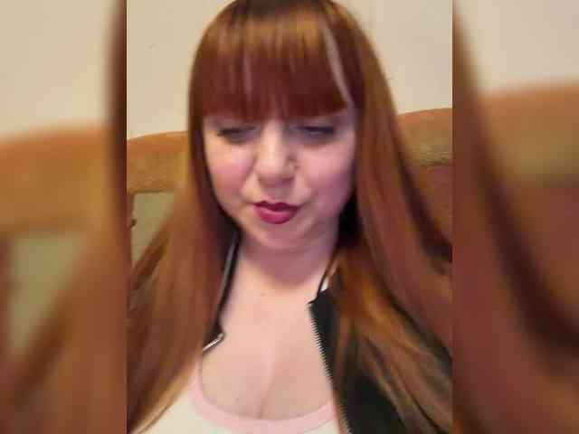MilfaSguirt webcam