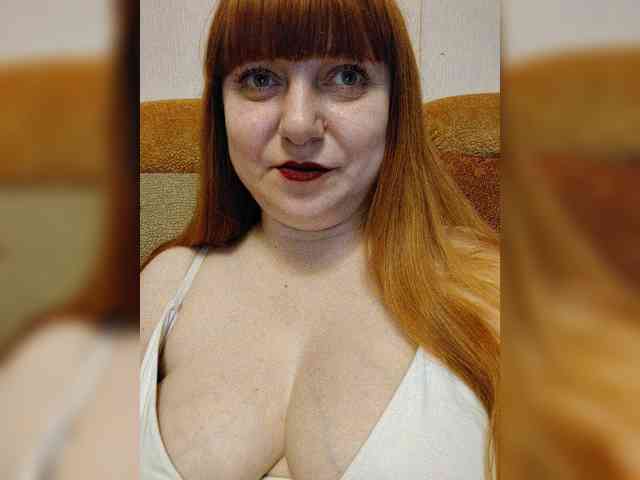 MilfaSguirt webcam