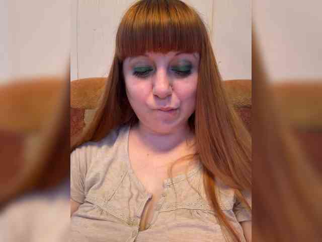 MilfaSguirt webcam