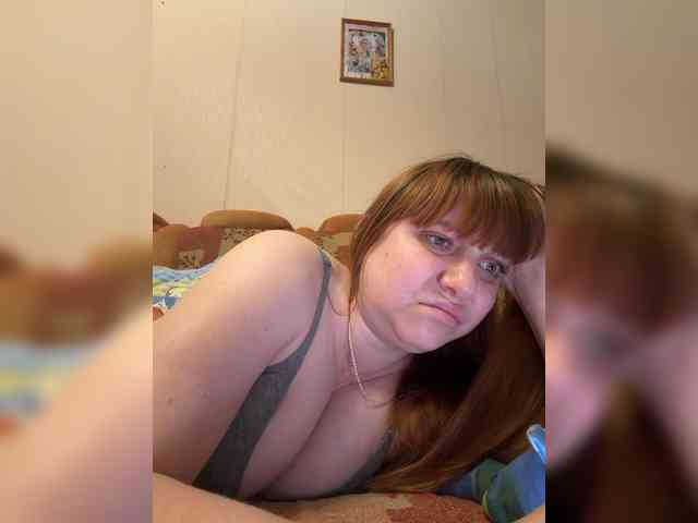 MilfaSguirt webcam