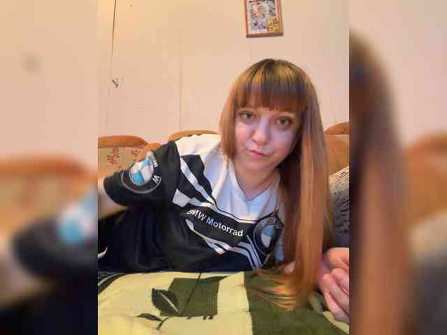 MilfaSguirt webcam