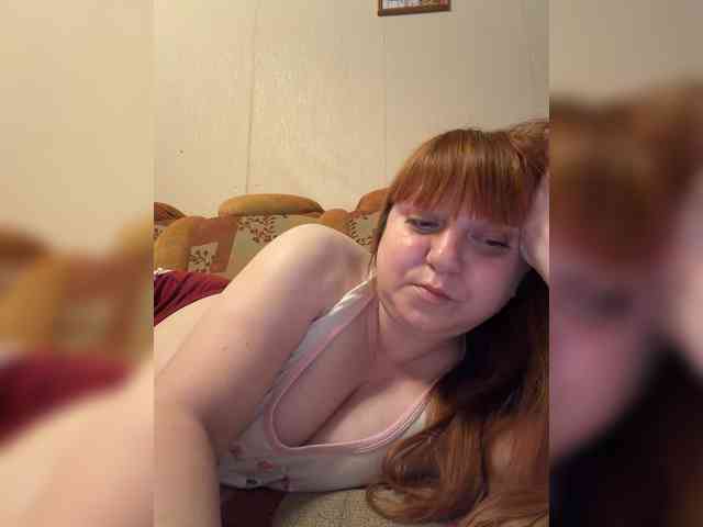 MilfaSguirt webcam