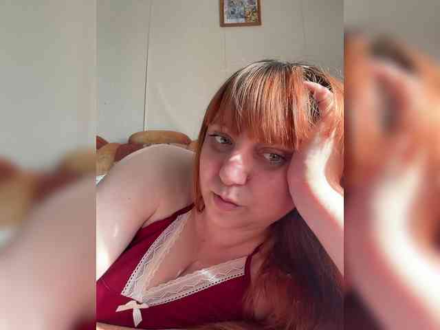 MilfaSguirt webcam