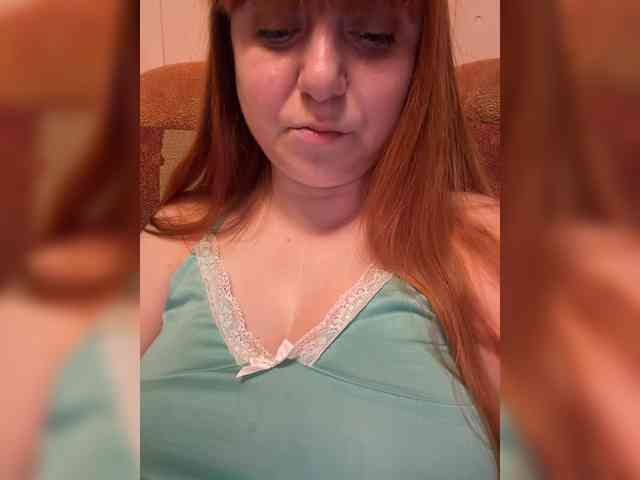 MilfaSguirt webcam