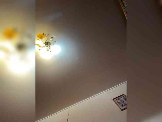 MilfaSguirt webcam