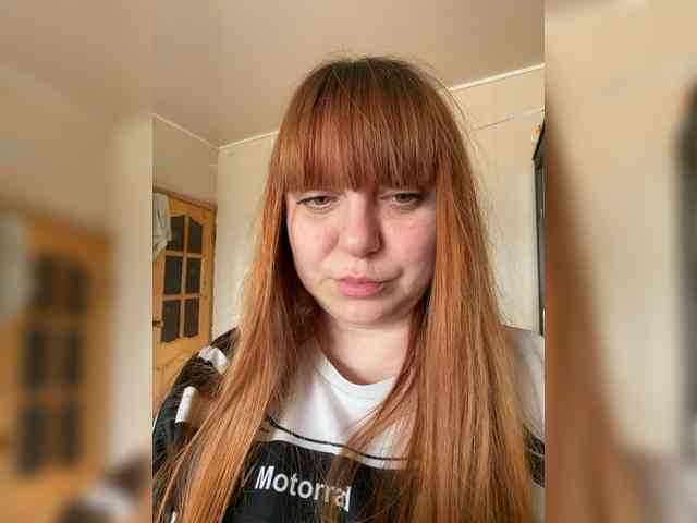 MilfaSguirt webcam