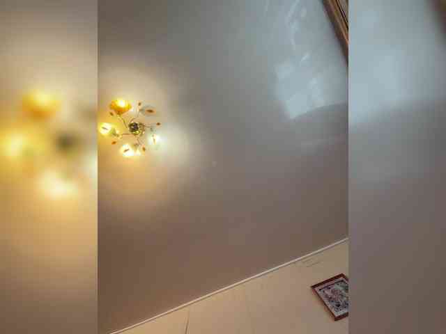 MilfaSguirt webcam