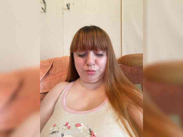 MilfaSguirt webcam