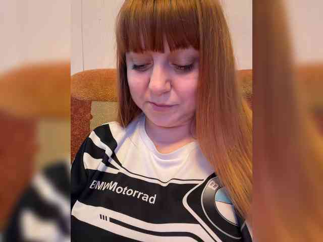 MilfaSguirt webcam