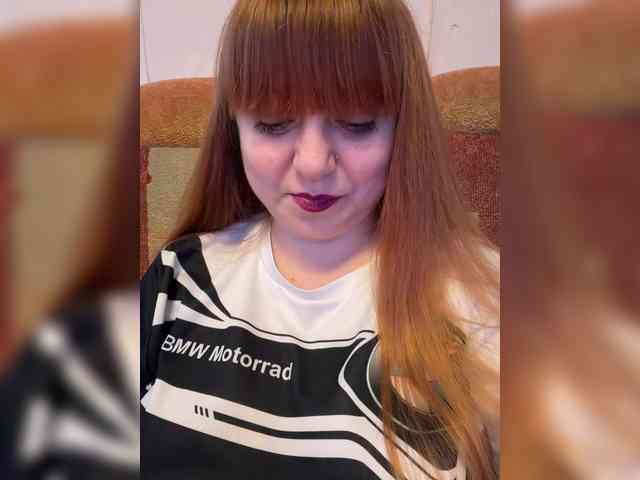 MilfaSguirt webcam
