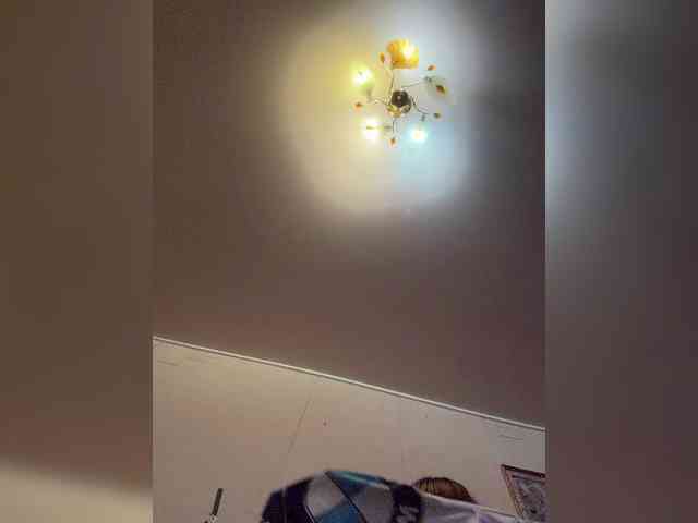 MilfaSguirt webcam