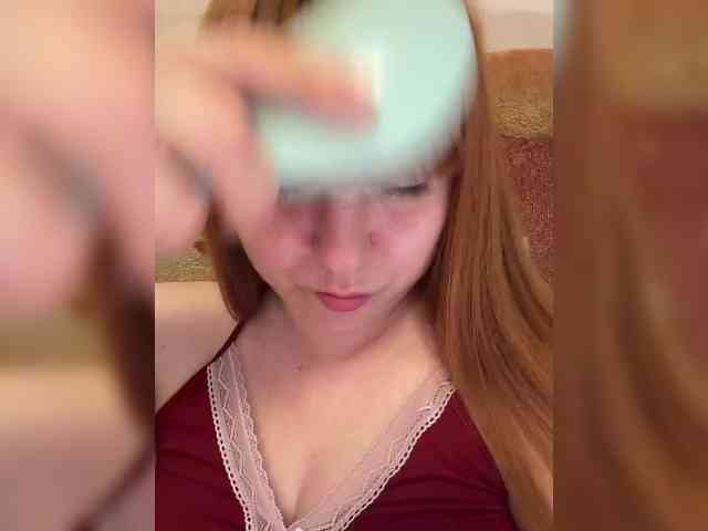 MilfaSguirt webcam