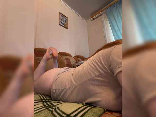 MilfaSguirt webcam