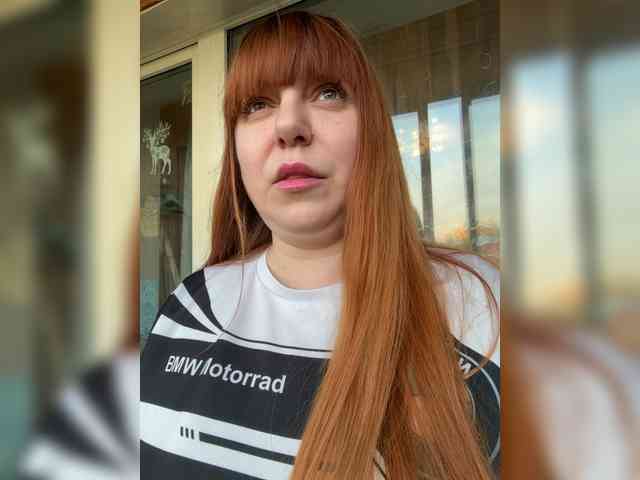 MilfaSguirt webcam