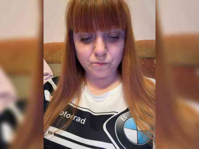 MilfaSguirt webcam