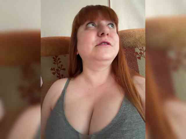 MilfaSguirt webcam