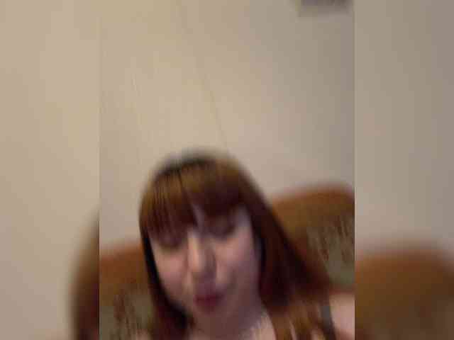 MilfaSguirt webcam