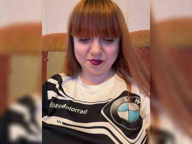 MilfaSguirt webcam