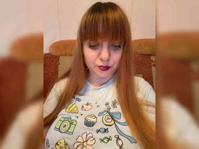 MilfaSguirt webcam