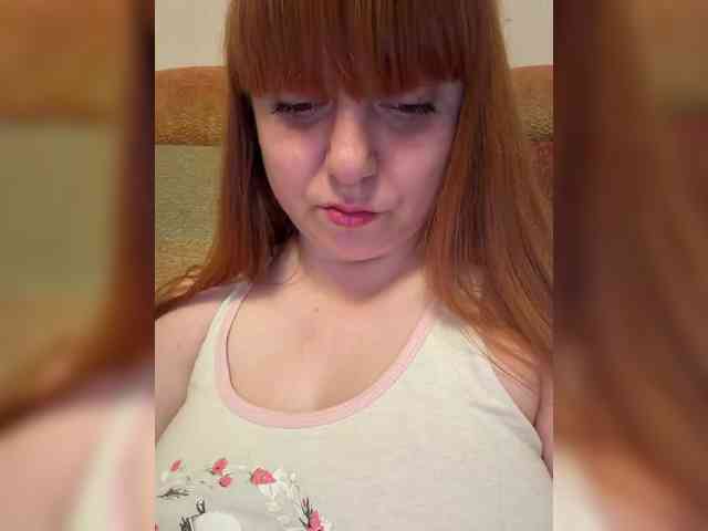 MilfaSguirt webcam