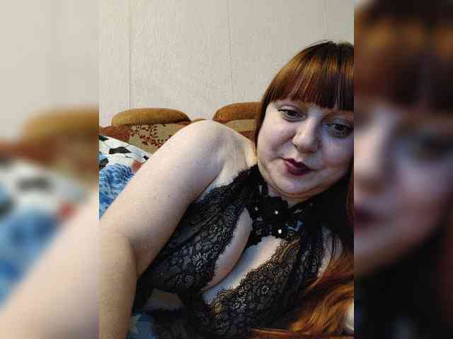MilfaSguirt webcam