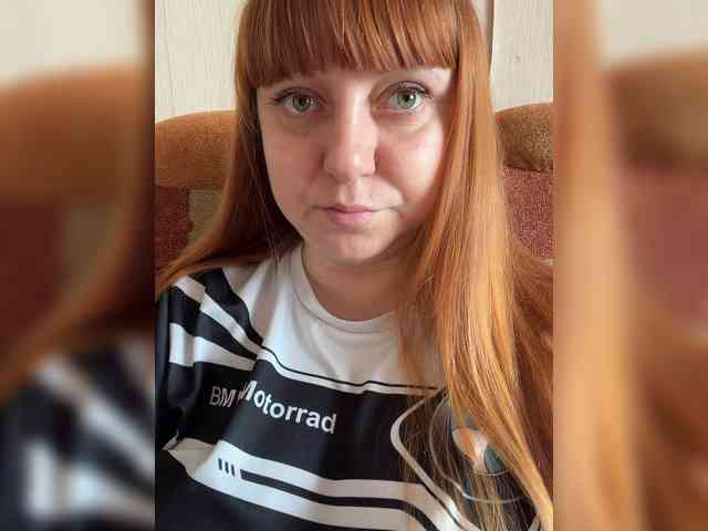 MilfaSguirt webcam