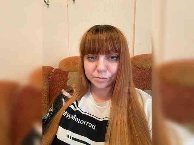 MilfaSguirt webcam