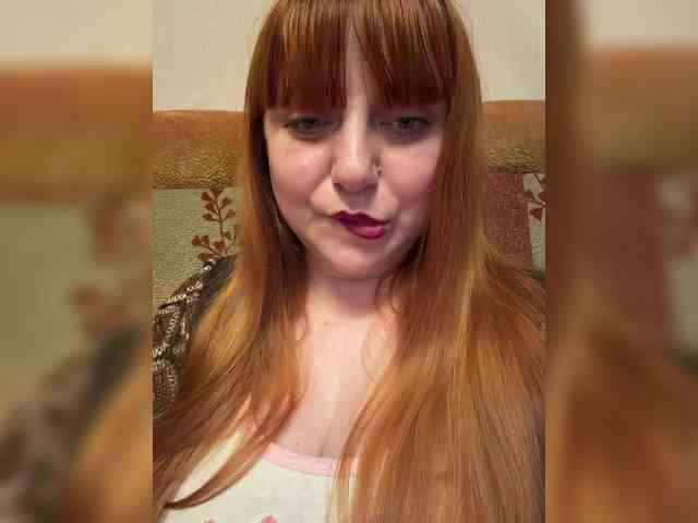 MilfaSguirt webcam
