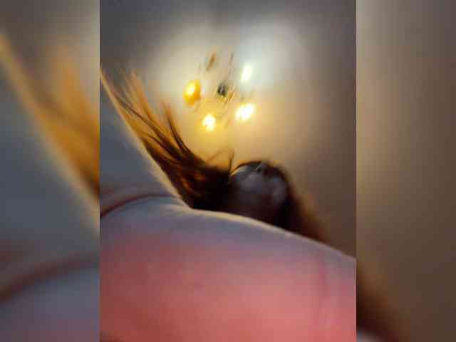MilfaSguirt webcam