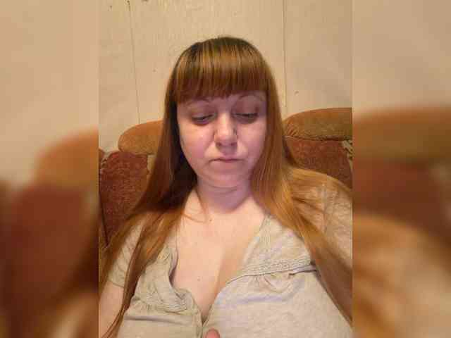 MilfaSguirt webcam