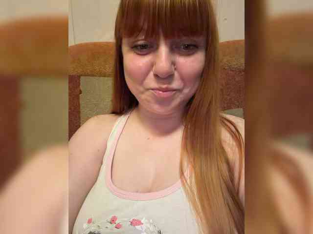 MilfaSguirt webcam