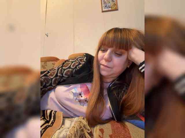 MilfaSguirt webcam