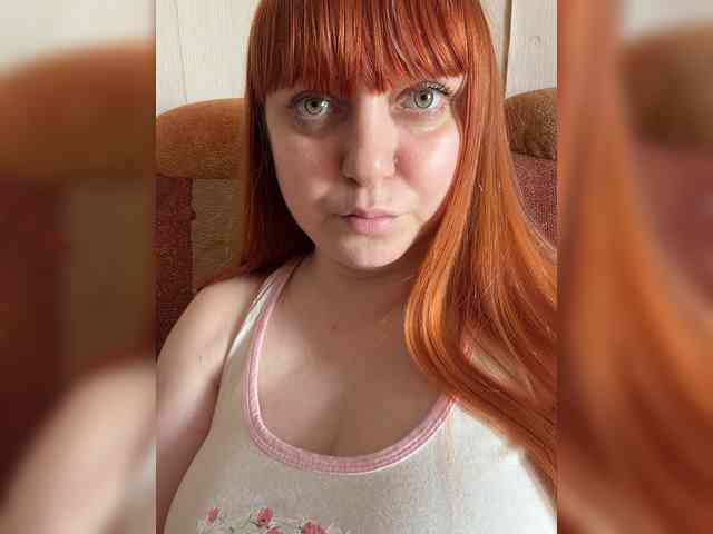 MilfaSguirt webcam