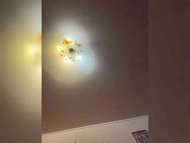 MilfaSguirt webcam
