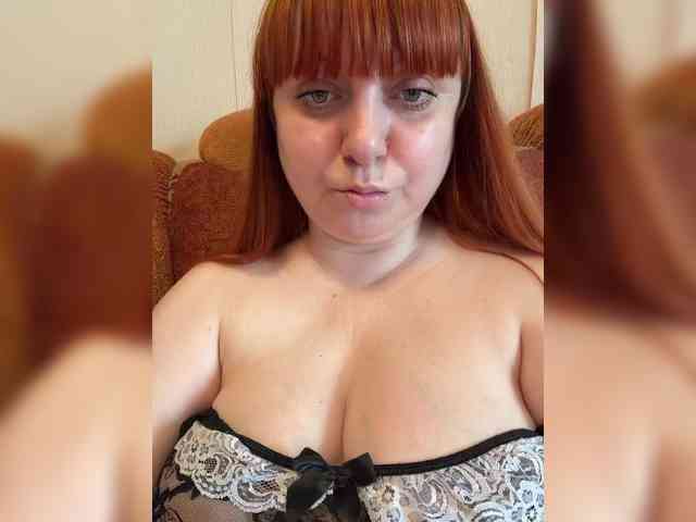 MilfaSguirt webcam