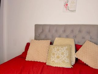 NicolSwift Porn Show