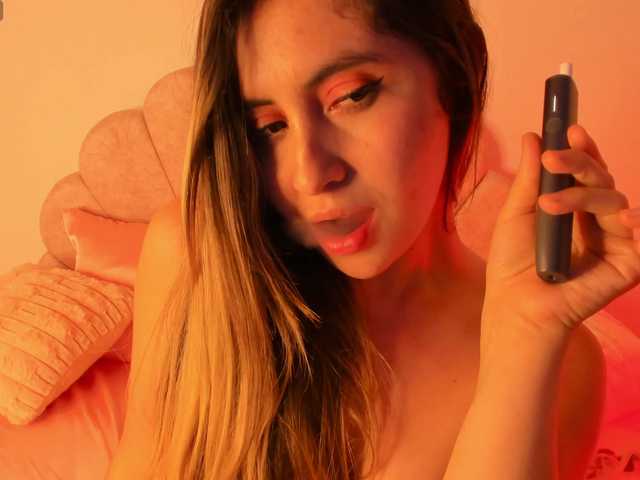 NicolSwift live cam on BongaCams