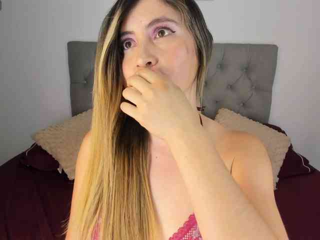 NicolSwift webcam