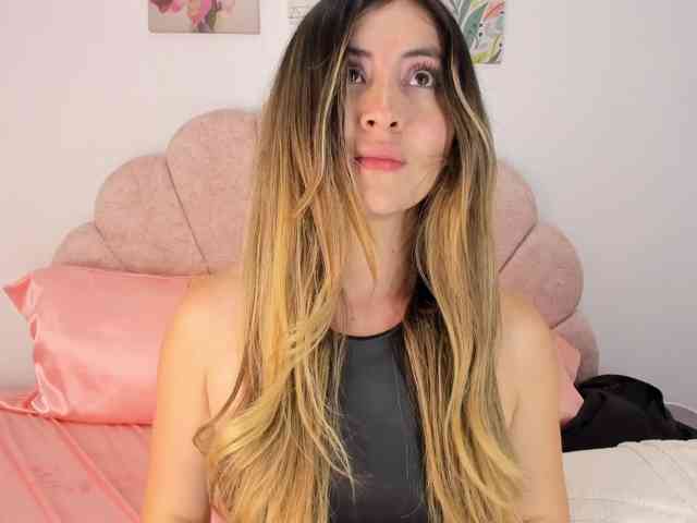 NicolSwift webcam