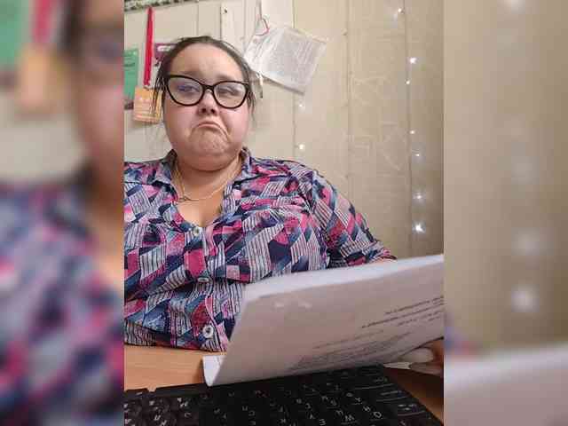 Pishka007 webcam