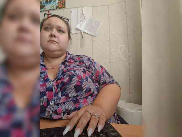 Pishka007 webcam