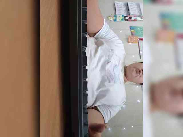 Pishka007 webcam