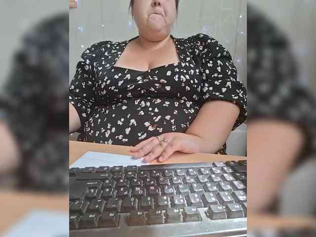 Pishka007 webcam