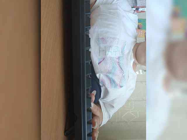 Pishka007 webcam