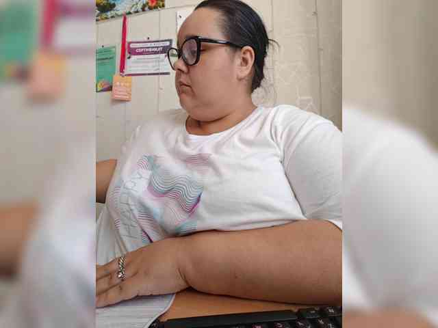 Pishka007 webcam