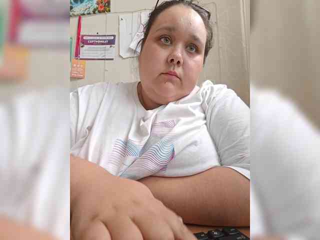 Pishka007 webcam